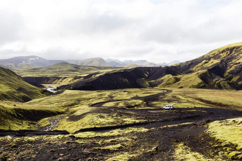 Driving the Icelandic Highlands