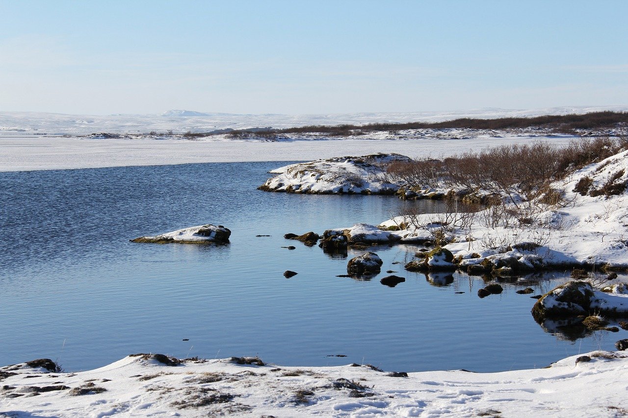 Iceland lake in winter
