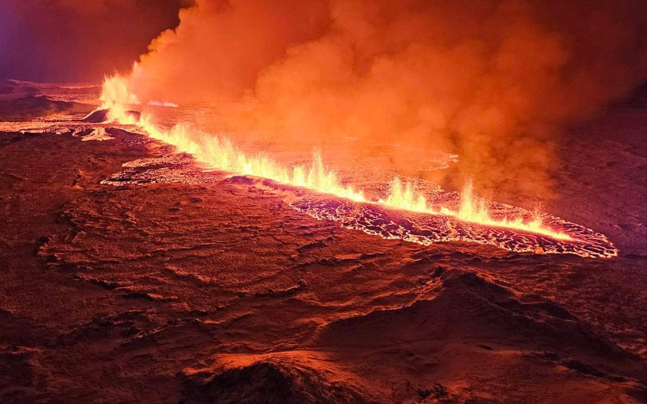 Volcano grindavik iceland