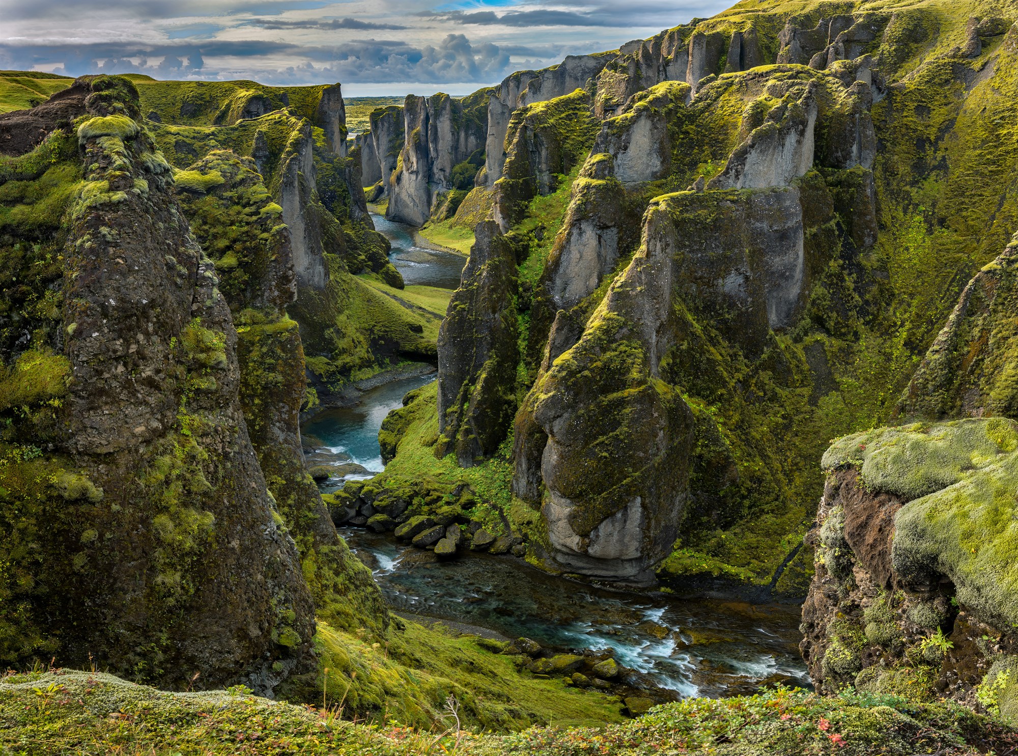 Fjaðrárgljúfur Canyon, Iceland.