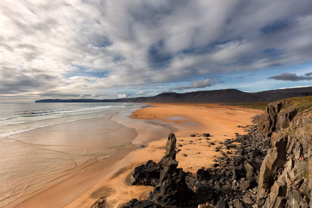 Raudisandur beach red sand.
